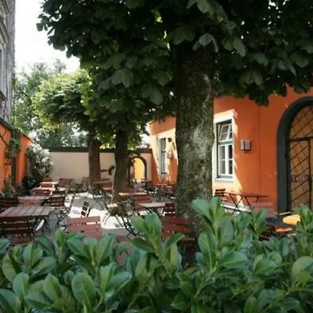 Mozarts Salzburg City Retreat 3* Salzburg